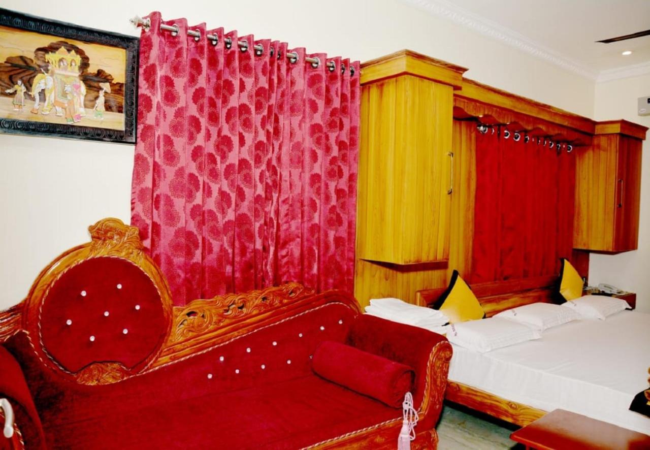 Anandha Grand Lodge Tiruchchendūr Exterior foto